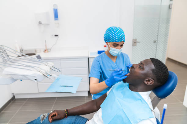 Best Emergency Dentist for Knocked-Out Tooth in Landmk, AR